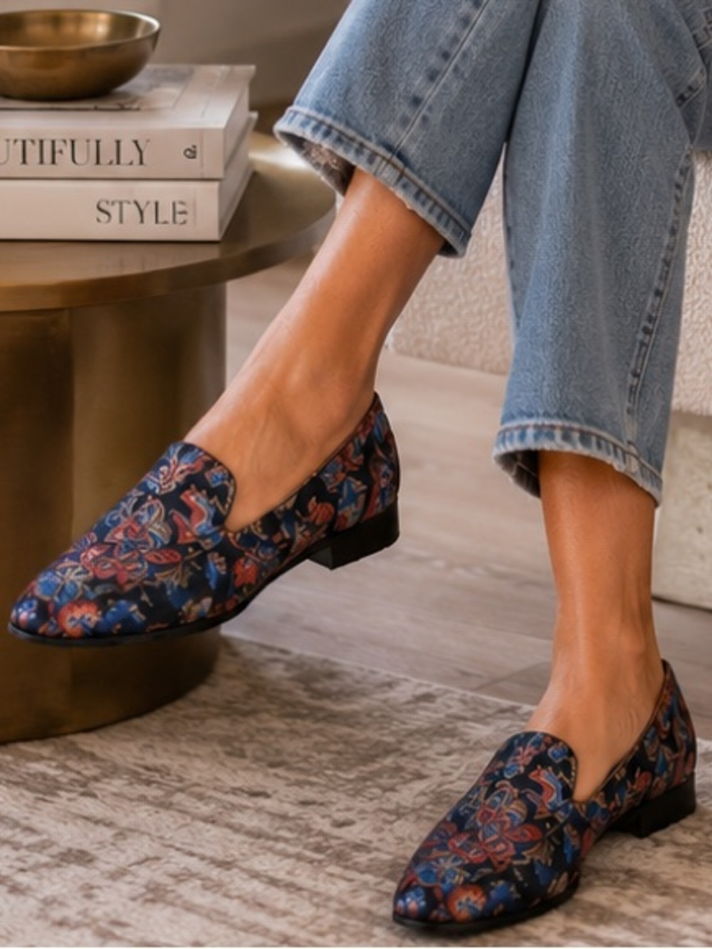 Naturalizer Floral Brocade Loafers Size 6.5M NWOT Navy Multicolor